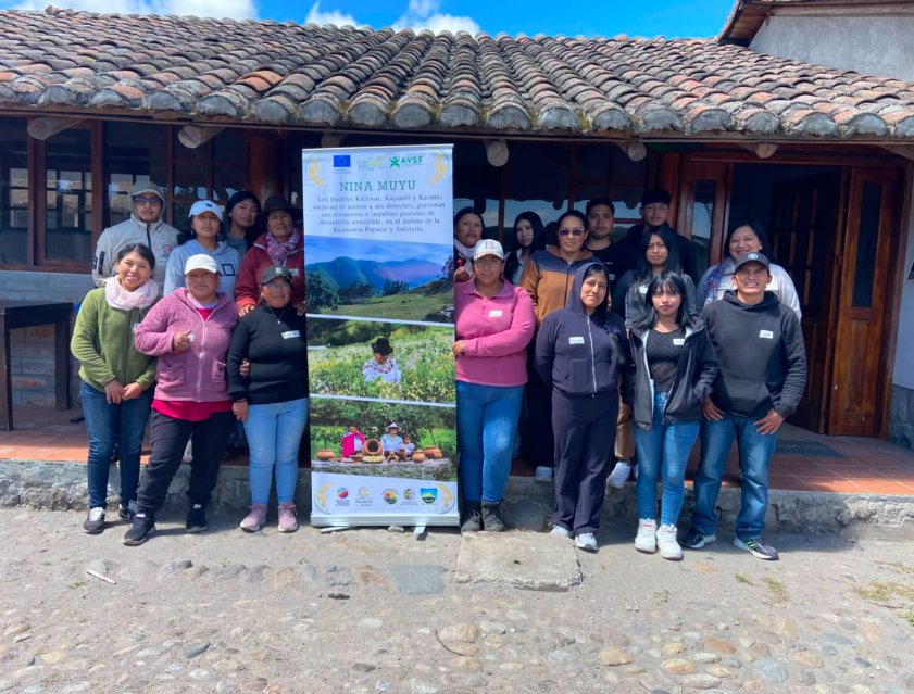 Emprendimientos comunitarios impulsan la economía local